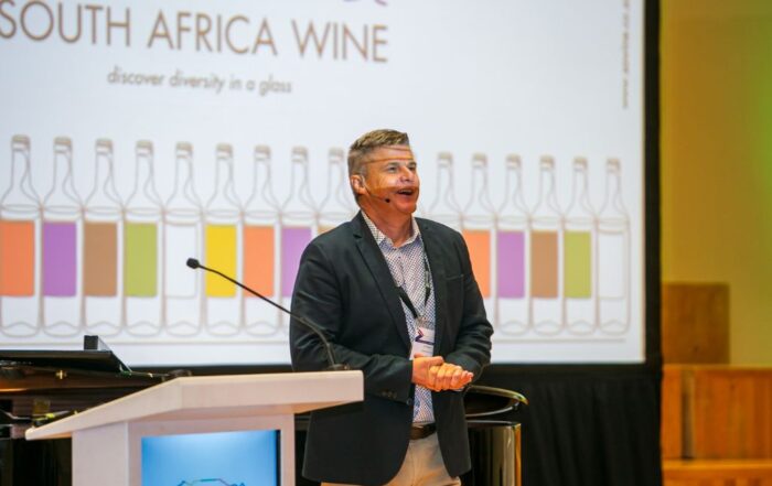 „Rico Basson, CEO SA Wine über die Zukunftsfähigkeit der südafrikanischen Weinwirtschaft“